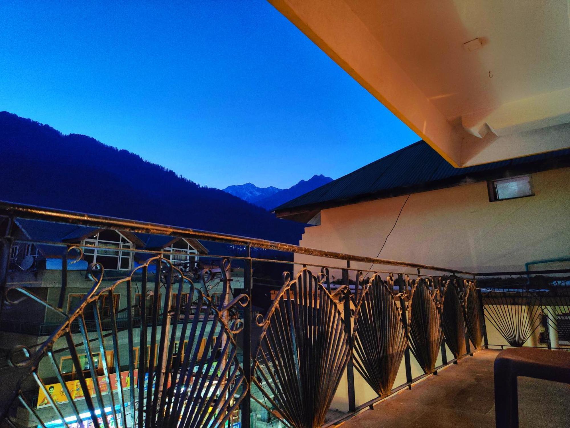 Surya International Hotel Manali Near Mall Road Manāli Exterior foto